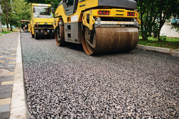 Best Interlocking Driveway Pavers  in Dilworth, MN